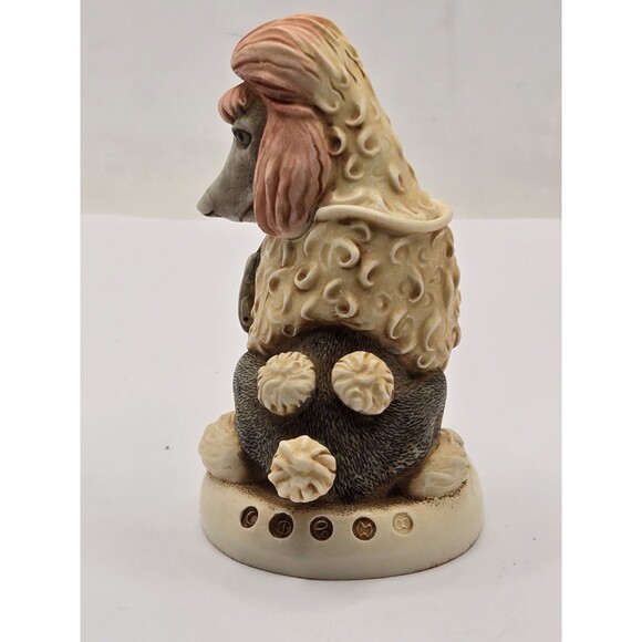Harmony Kingdom Treasure Jests BEAU BRUMMELL Poodle Dog TREASURE JEST Calvesbert - Picture 2 of 14